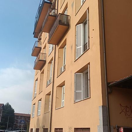 Lovati Apartment Павия Екстериор снимка